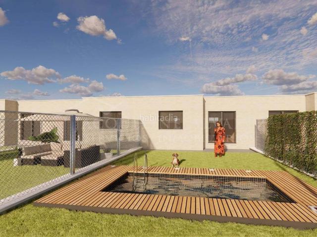 Casa adosada en venta en Yuncos. CHALET DE OBRA NUEVA EN UNA SOLA PLANTA DISEÑO MODERNO PARCELA PRIVADA YUNCOS. Casas adosadas.