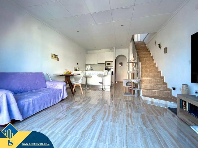 Casa adosada en Venta en Zona Carrefour Urbanizaciones