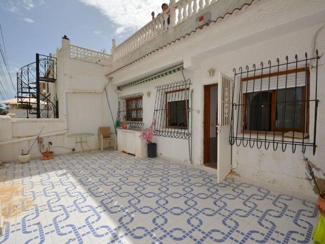 Casa adosada en Venta en Zona Carrefour Urbanizaciones