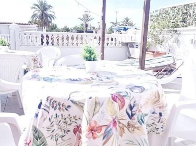 Casa adosada en Venta en Zona Carrefour Urbanizaciones