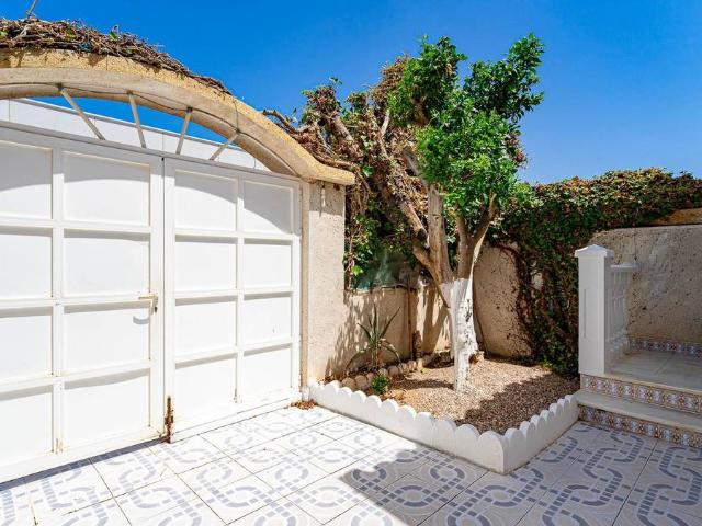 Casa adosada en Venta en Zona Carrefour Urbanizaciones