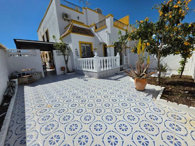 Casa adosada en Venta en Zona Carrefour Urbanizaciones