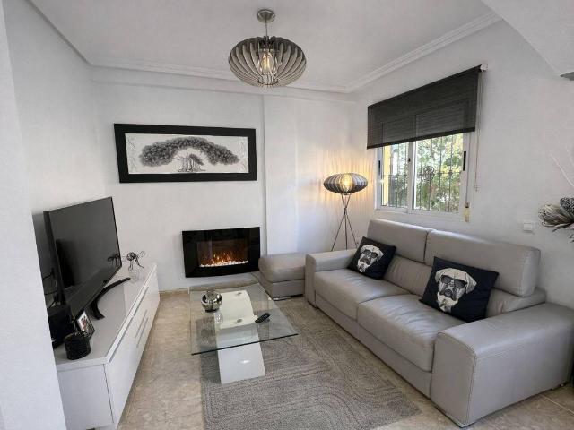 Casa adosada en Venta en Zona Carrefour Urbanizaciones