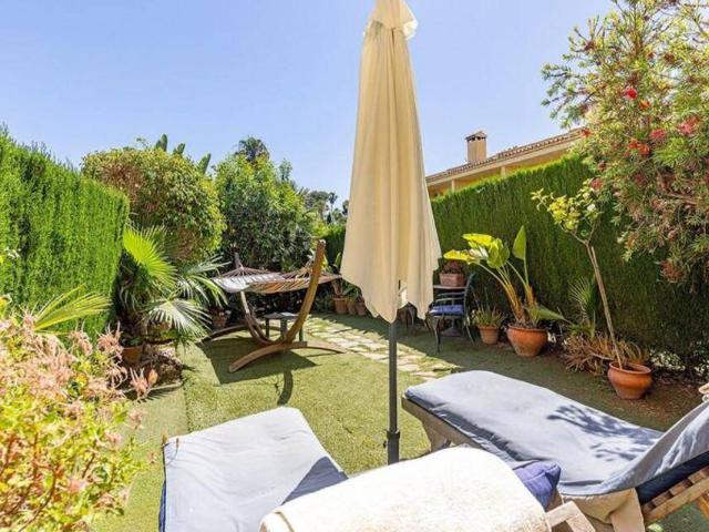 Casa adosada en Venta en Zona Centro Comercial Torrequebrada