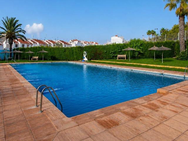 Casa adosada en Venta en Zona Playa de los Locos