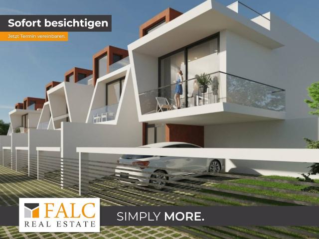 Casa adosada en Venta en Zona Pueblo