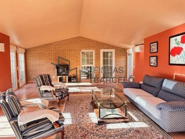 Casa adosada en venta en Zaragoza, Casablanca. Casas adosadas.