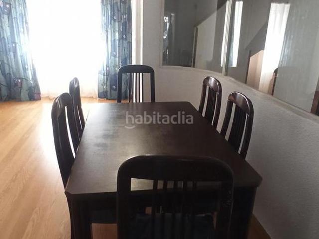 Casa adosada en venta en Zaragoza, Salvador Allende. Casas adosadas.