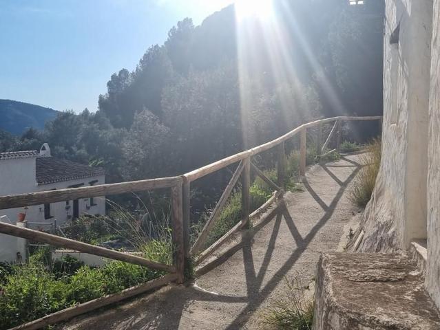 Casa adosada en venta. FRIGILIANA