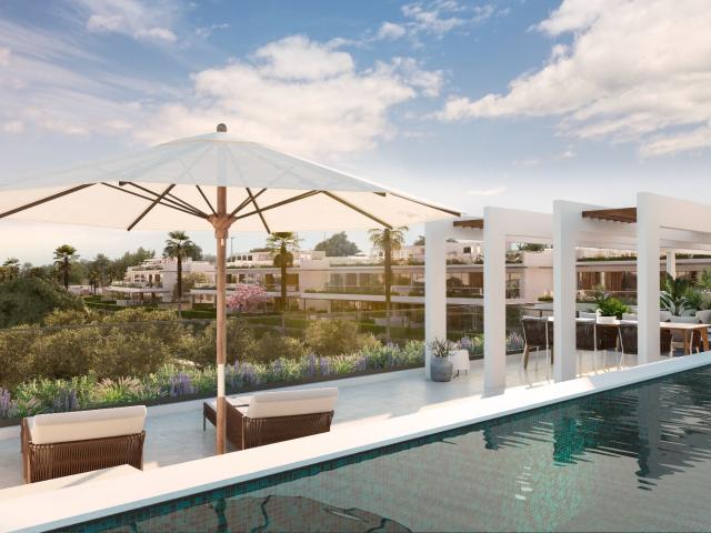 Casa adosada en venta. MARBELLA