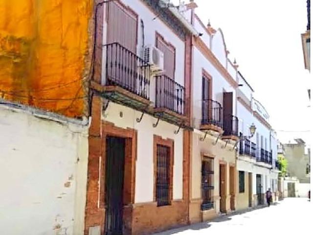 Casa adosada en venta PROINDIVISO sin posesión no visitable en Coria del Río Sevilla