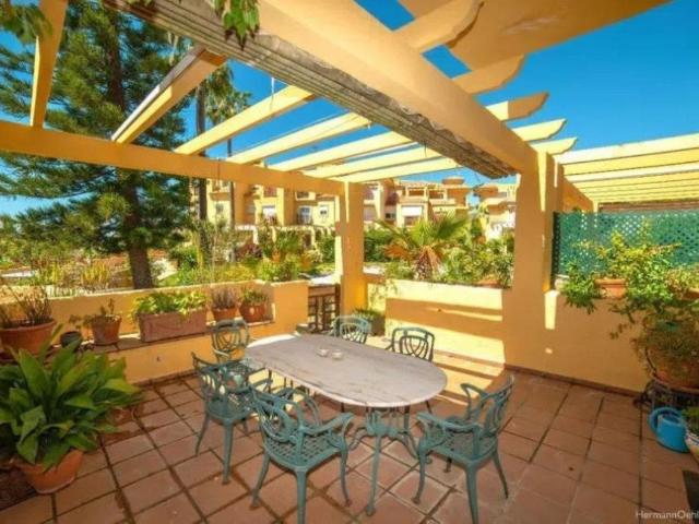 Casa adosada, Estepona, Costa del Sol. 310m² Estepona