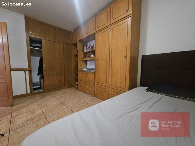 Casa adosada excepcional situada en pleno corazón comercial de Roses
