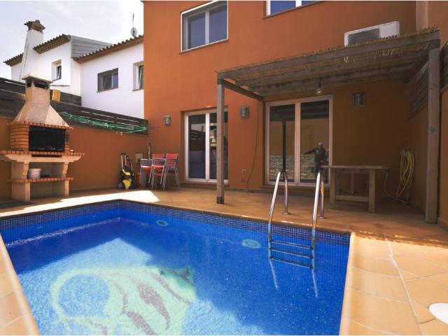 Casa Adosada Jardín Y Piscina Privé 143m² Palafrugell