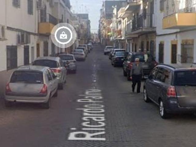 CASA ADOSADA OCUPADA A LA VENTA EN LA PLATA