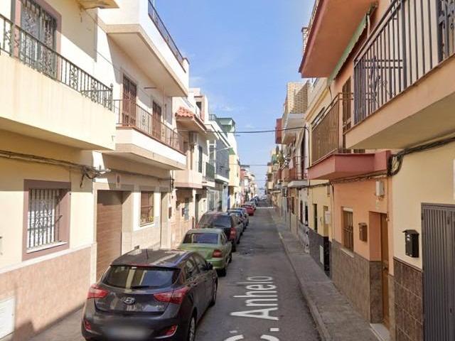 CASA ADOSADA OCUPADA A LA VENTA EN PALMETE