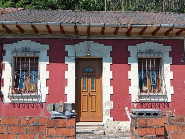 Casa adosada situada en Redal Tamón concejo de Carreño