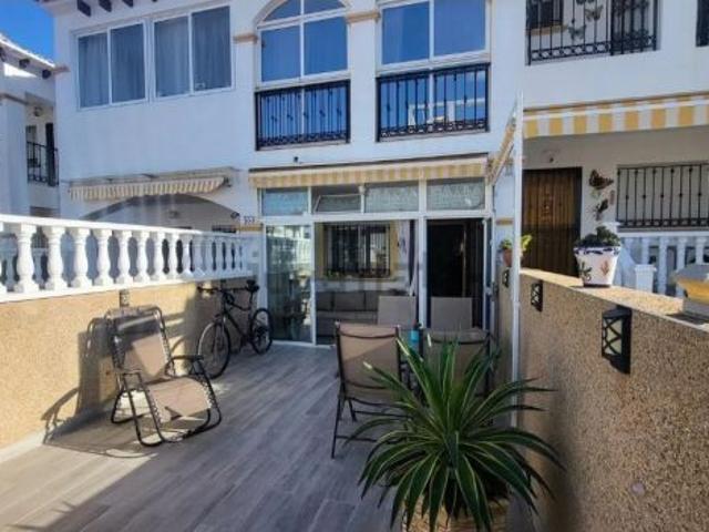 Casa adosada reformada la ciñuelica con piscina comunitaria