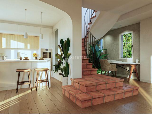 Casa adosada remodelada de 5 dormitorios en Finestrat 241m² Finestrat