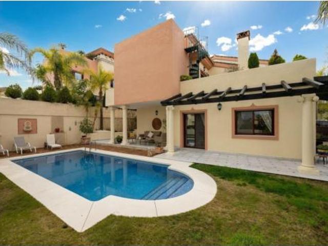 Casa adosada Venta Coín, Coín