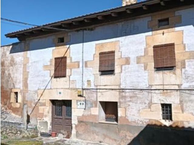 Casa adosada Venta Condado de Treviño, Ajarte