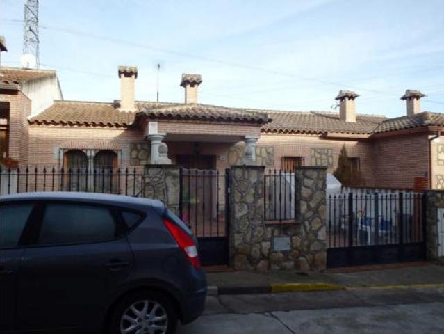 Casa adosada Venta Cazalegas, Cazalegas