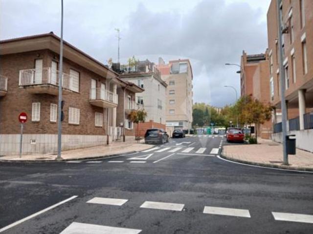 Casa adosada Venta Cáceres Capital, Centro