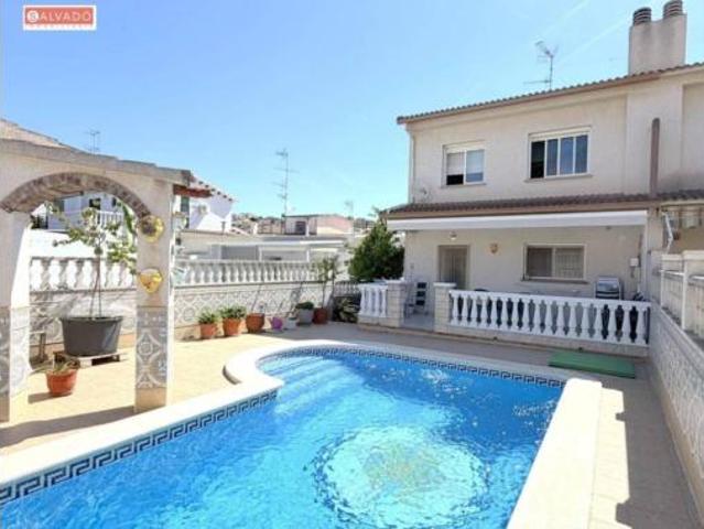 Casa adosada Venta Calafell, Segur de Calafell