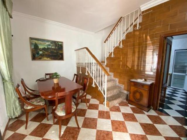 Casa adosada Venta Camas, Camas