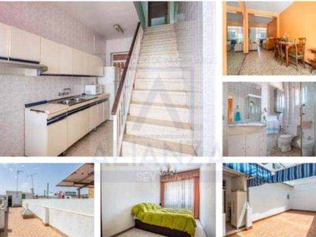 Casa adosada Venta Camas, Camas