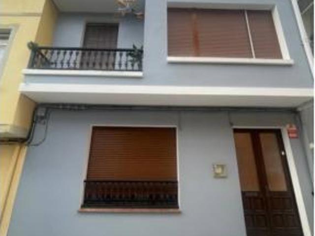 Casa adosada Venta Cariño, Cariño