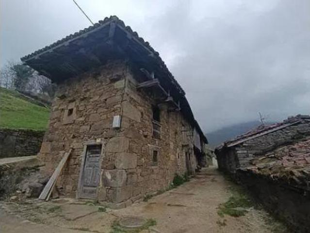 Casa adosada Venta Caso, Barrio Caso
