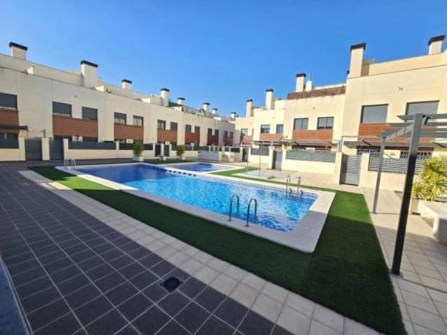Casa adosada Venta Castelló de la Plana, Norte