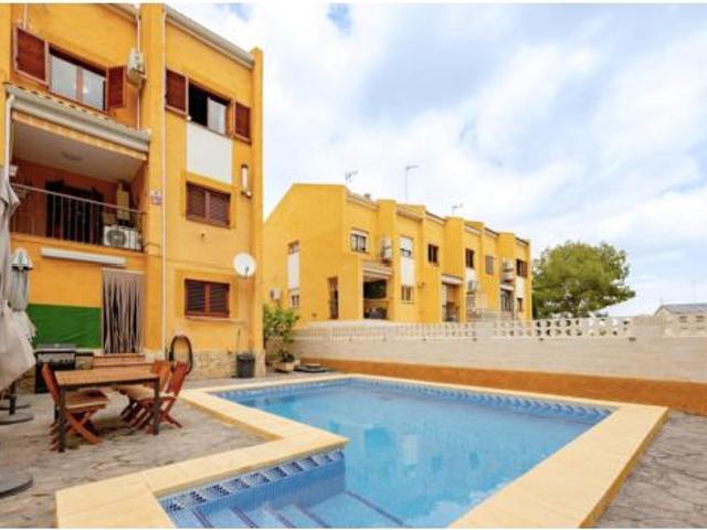 Chalet Venta Chiva, Chiva