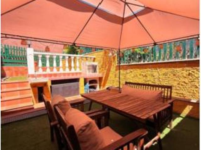 Casa adosada Venta Cigales, Cigales