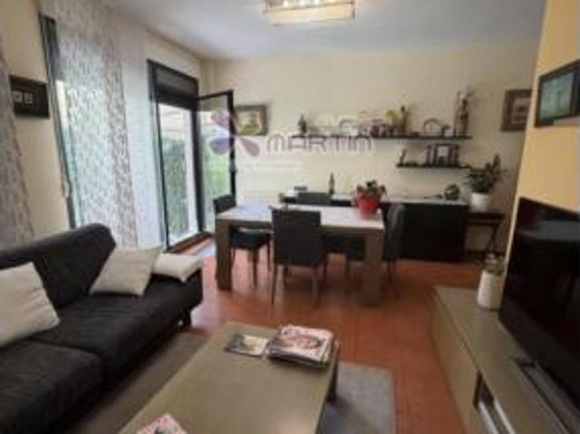 Casa adosada Venta Alfoz de Quintanadueñas, Quintanadueñas
