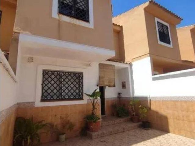 Casa adosada Venta Algeciras, San García Getares