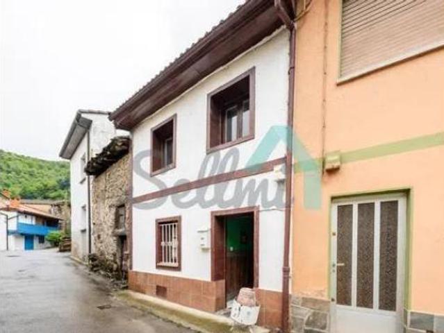 Casa adosada Venta Aller, Casomera