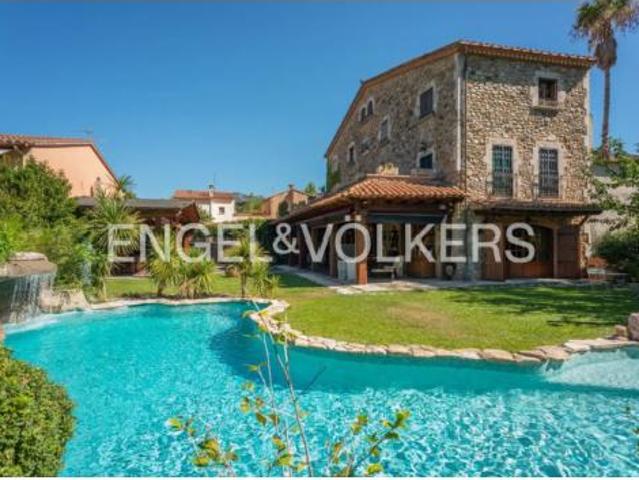 Casa adosada Venta Argelaguer, Argelaguer