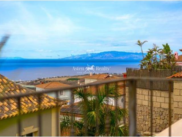 Casa adosada Venta Arona, Chayofa
