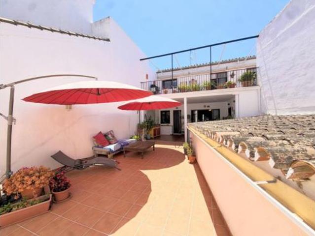 Casa adosada Venta Benahavís, Núcleo