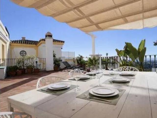 Casa adosada Venta Benahavís, Núcleo