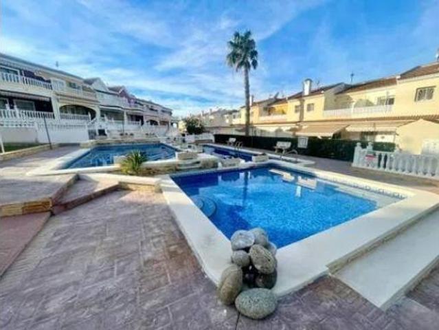 Casa adosada Venta Benijófar, Urbanización Monteazul