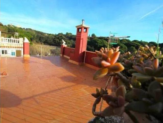 Casa adosada Venta Blanes, Urbanitzacions