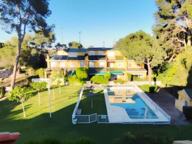 Casa adosada Venta Godella, Campo Olivar