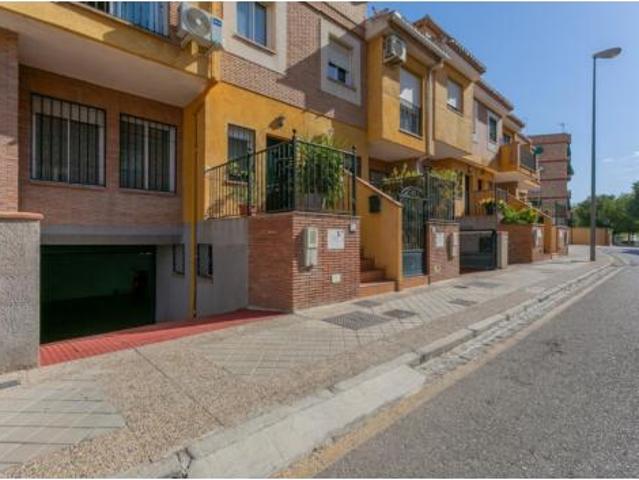 Casa adosada Venta Granada Capital, Los Periodistas Parque Almunia Albayda