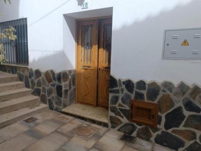 Casa adosada Venta Guaro, Guaro