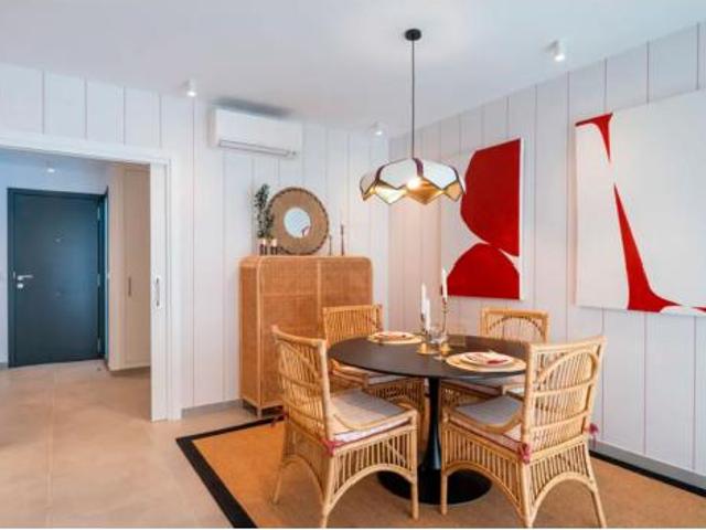 Casa adosada Venta Dos Hermanas, Entrenúcleos