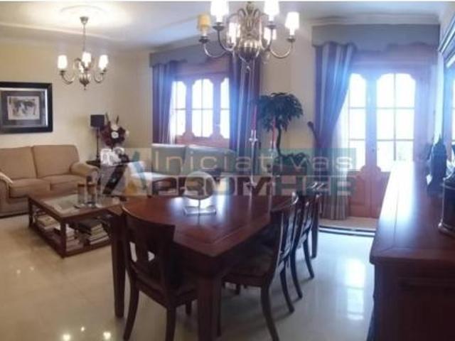Casa adosada Venta El Ejido, Centro