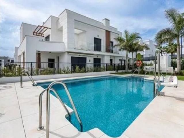 Casa adosada Venta Estepona, Bel Air Cancelada Saladillo